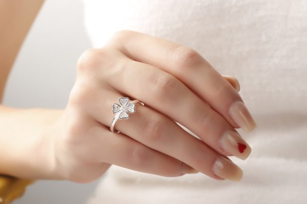 Silver Woman  Ring With Stone